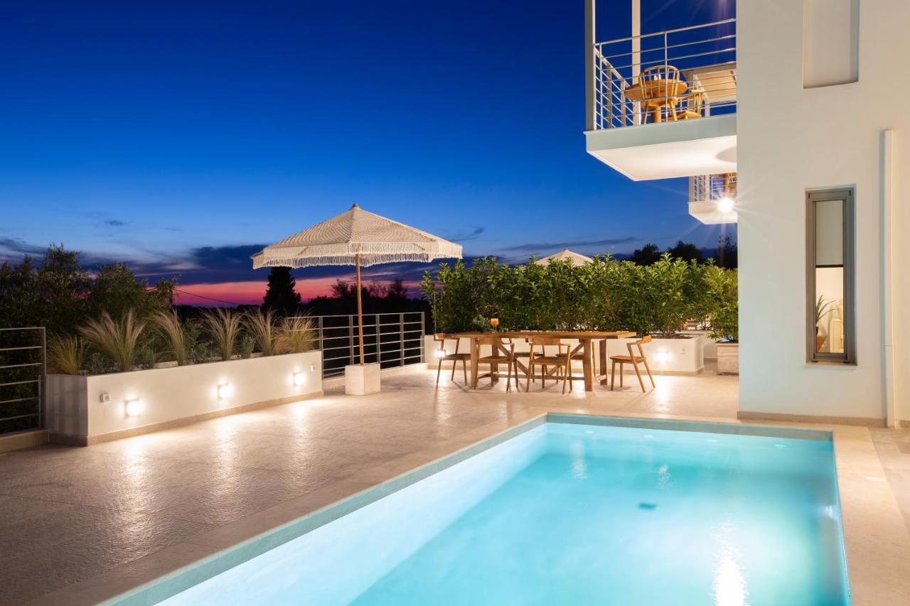 Hyades Lefkada Villa *